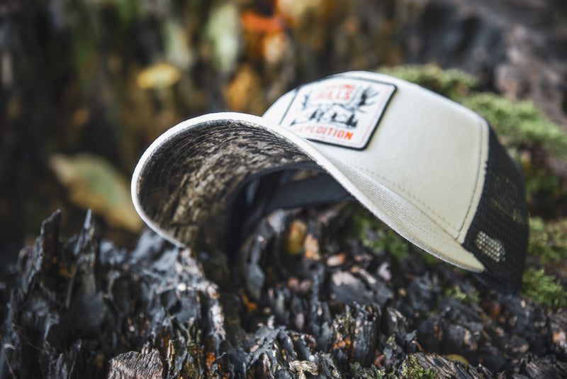 Load image into Gallery viewer, "Chasing Bulls" Hat - Bone

